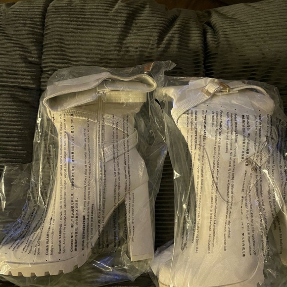 Woman Boots - Picture 5 of 5